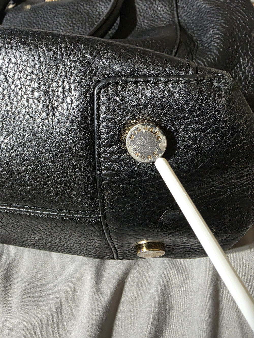 MICHAEL KORS Black Pebbled Leather Large Satchel with Gold Hardware - Picture 10 of 13